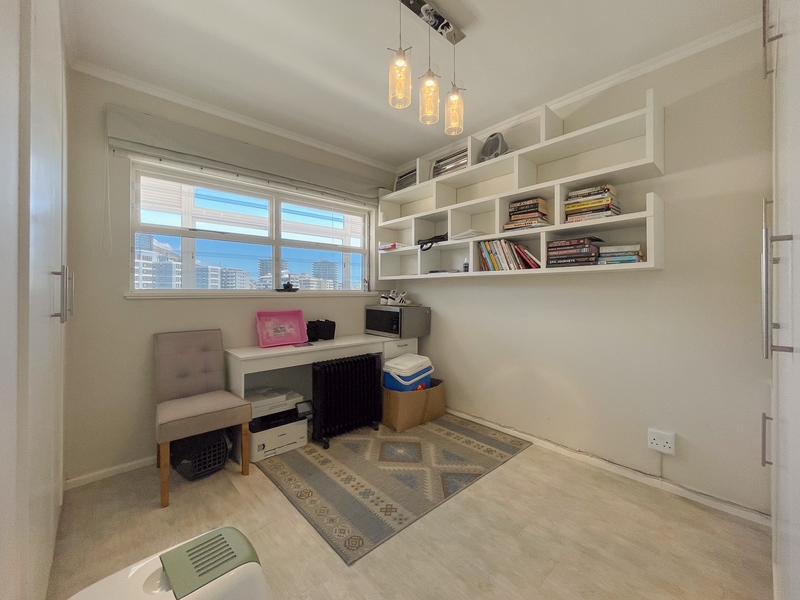 2 Bedroom Property for Sale in Mouille Point Western Cape